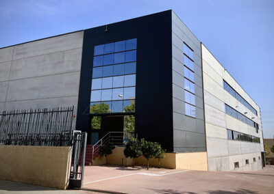 BSO finalitza la reforma integral d’una nau a Polinyà.